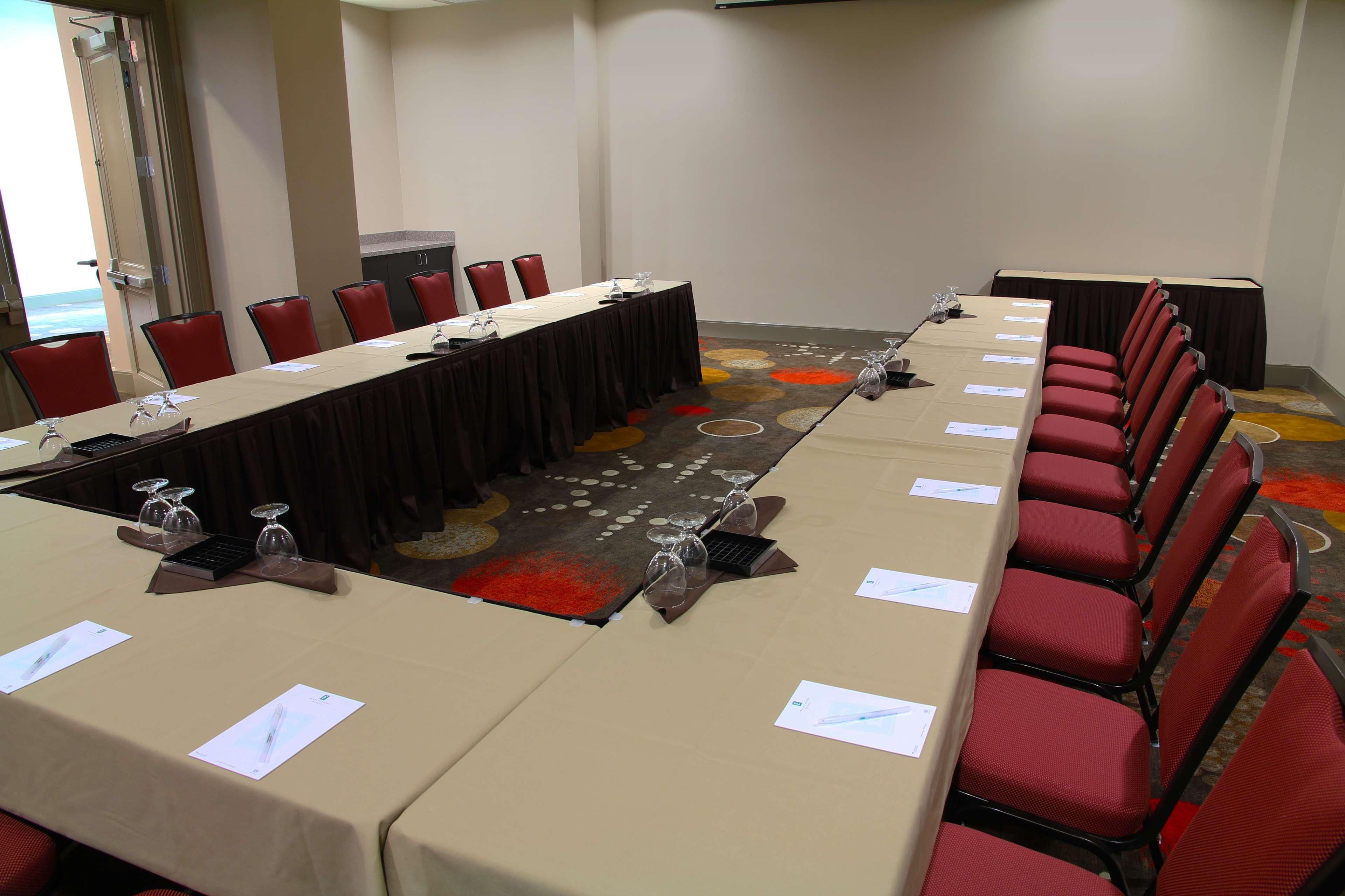 Embassy Suites Ontario - Airport Business bild