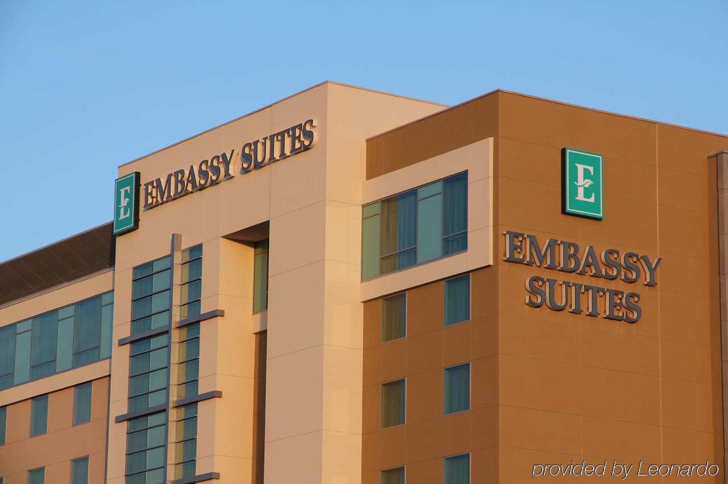 Embassy Suites Ontario - Airport Exteriör bild